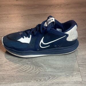 Nike Kyrie Low 5 Shoes Mens Size 10 Navy White Air Zoom Basketball‎ DO9617-400